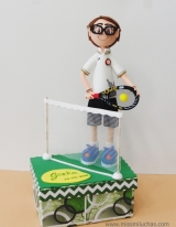 Gorka practicando su deporte, el tenis.
